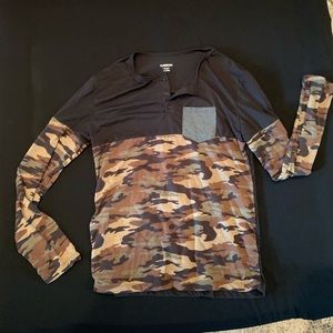 Camo/black long sleeve top